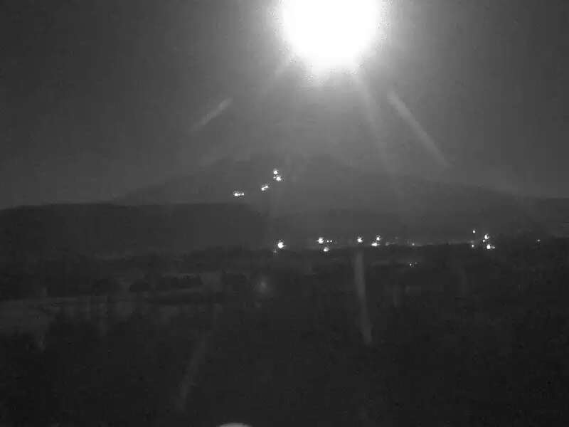 Tūroa Midfield snow cam captured at 29 September 2026 at 11:54 pm NZDT
