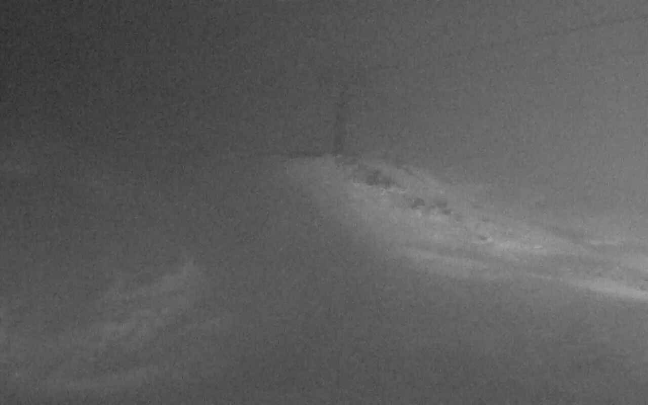 Tūroa The Giant snow cam captured at 11 September 2026 at 11:56 pm NZST