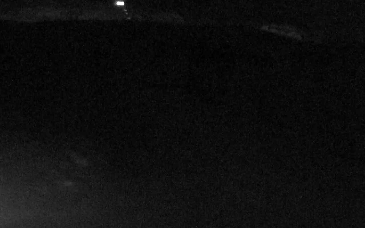 Tūroa The Giant snow cam captured at 15 September 2026 at 11:57 pm NZST