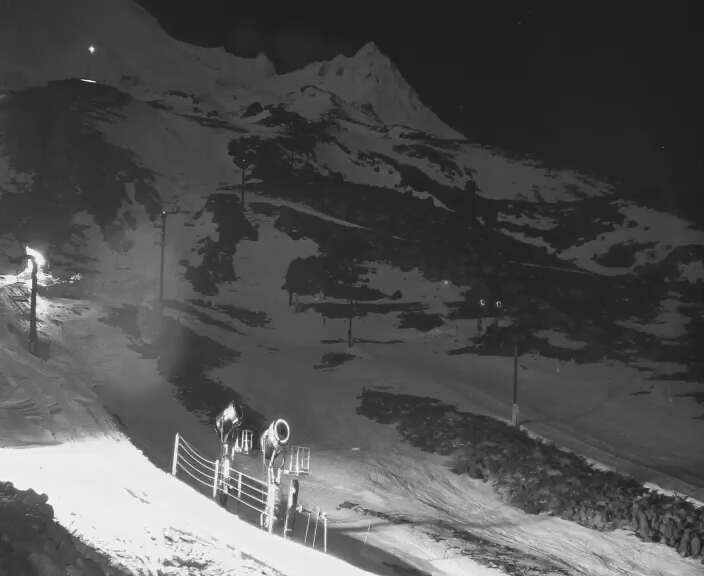 Tūroa Mountain View snow cam captured at 22 September 2026 at 11:57 pm NZST