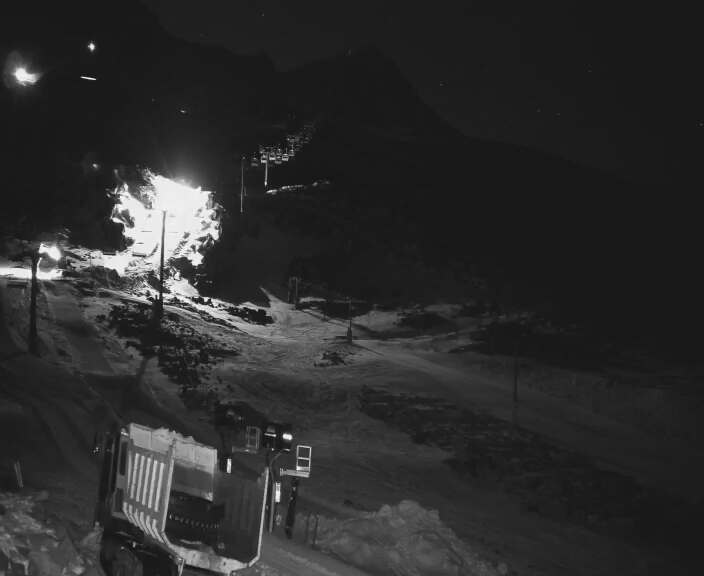 Tūroa Mountain View snow cam captured at 29 September 2026 at 11:54 pm NZDT