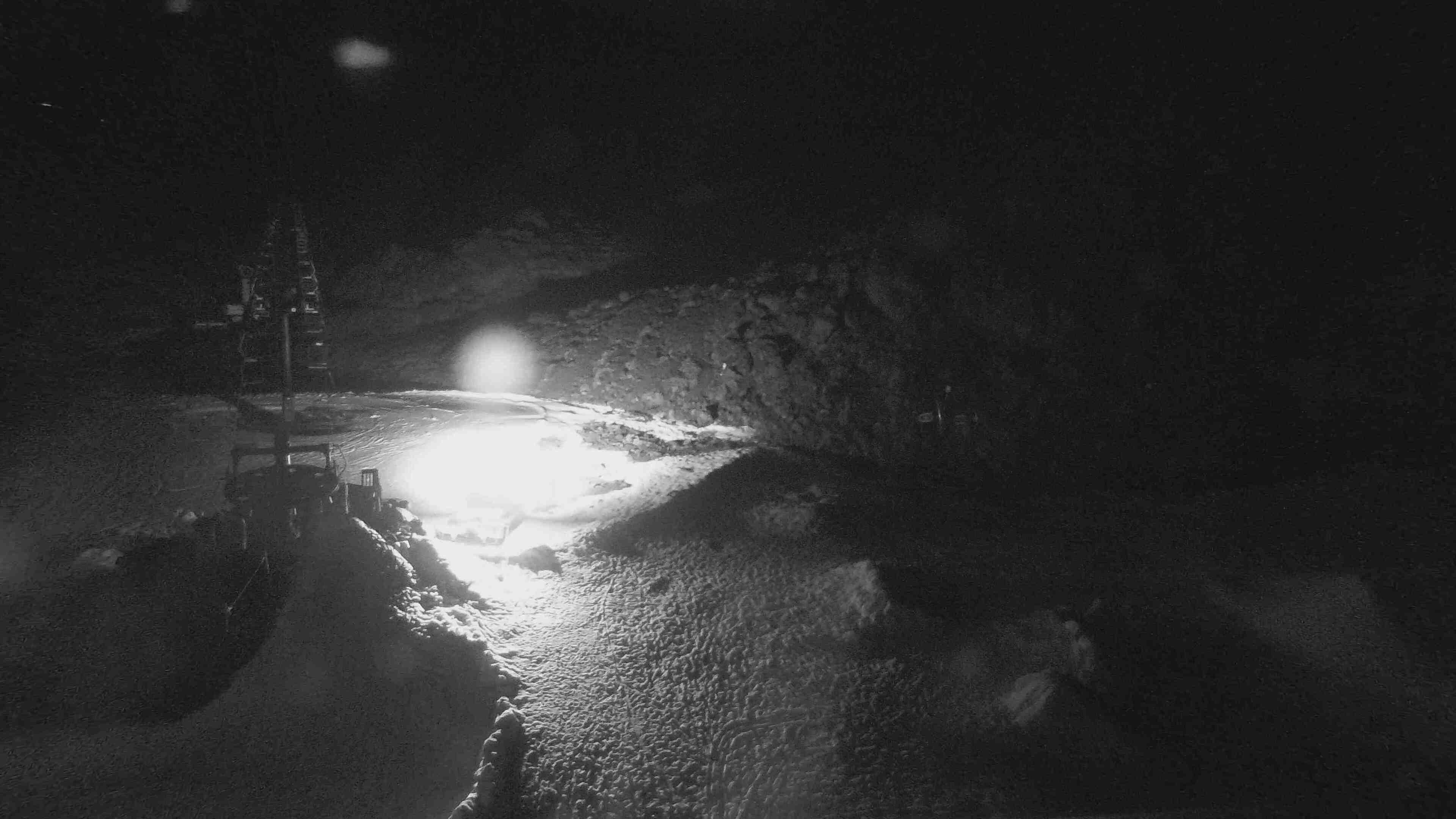 Whakapapa Happy Valley snow cam captured at 18 September 2026 at 11:51 pm NZST