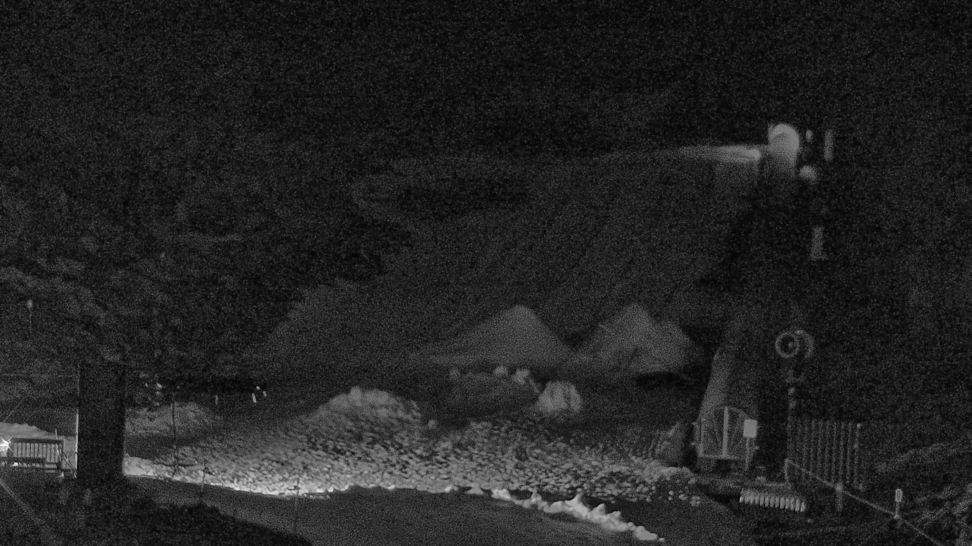 Whakapapa Snowland snow cam captured at 18 September 2026 at 11:51 pm NZST