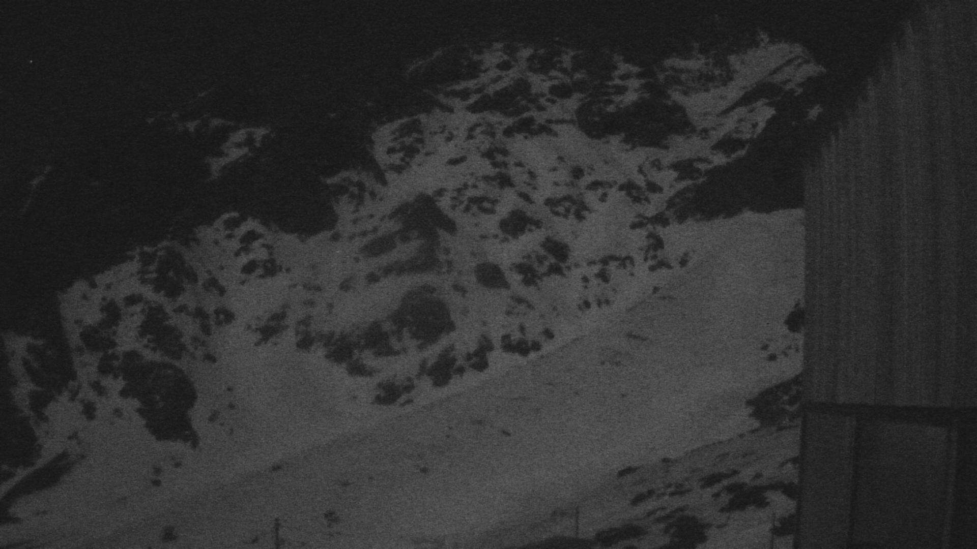 Whakapapa The Pinnacles snow cam captured at 21 September 2026 at 11:50 pm NZST