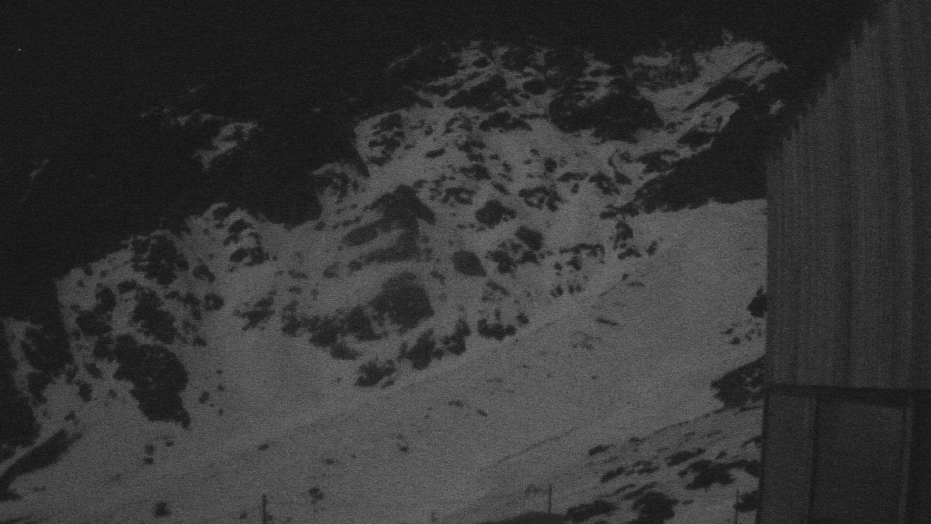 Whakapapa The Pinnacles snow cam captured at 22 September 2026 at 11:46 pm NZST
