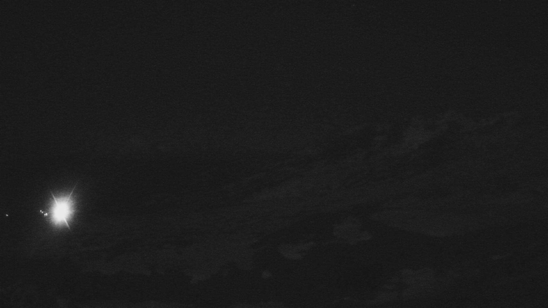 Whakapapa Far West T-Bar snow cam captured at 18 September 2026 at 11:49 pm NZST