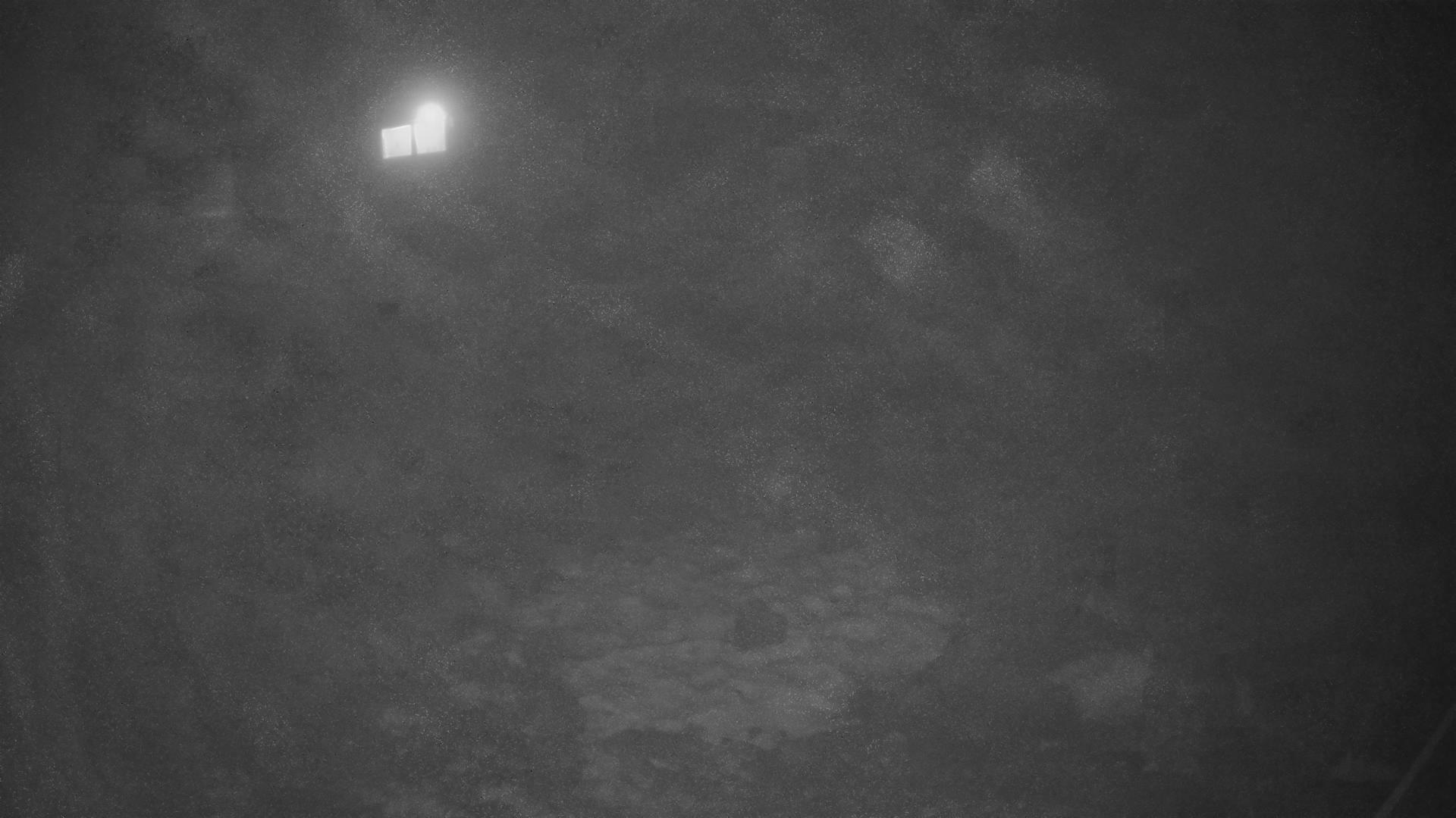 Whakapapa Hut Flat snow cam captured at 17 September 2026 at 11:50 pm NZST