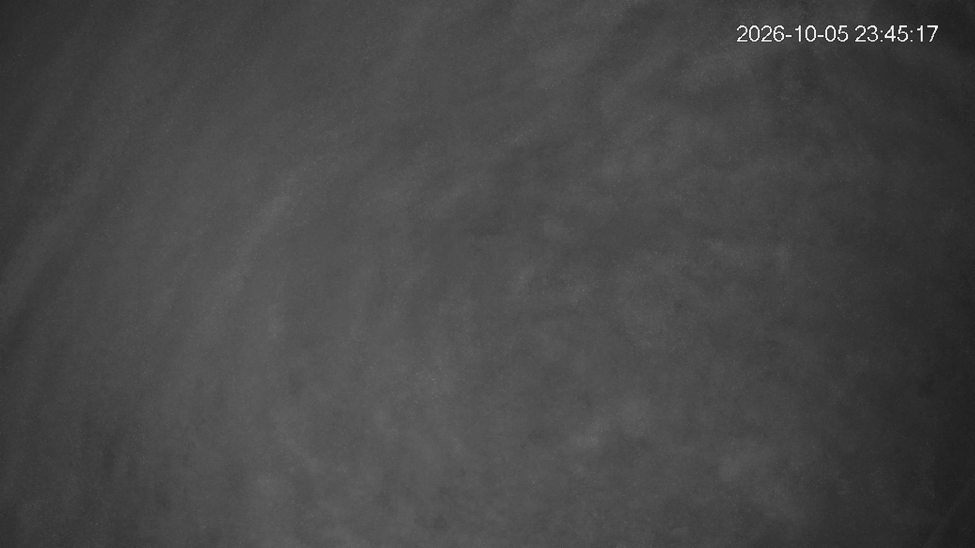 Whakapapa Hut Flat snow cam captured at 5 October 2026 at 11:46 pm NZDT