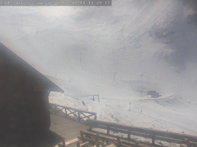Ōhau Snow Fields Daylodge – Avalunch Cafe & Club Deck snow cam captured at 11 September 2026 at 1:35 pm NZST