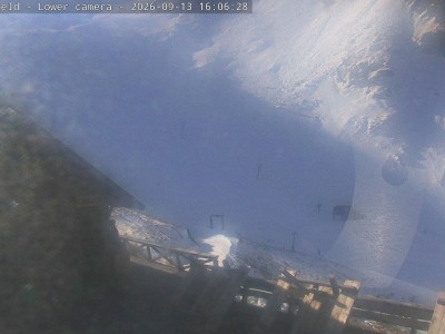 Ōhau Snow Fields Daylodge – Avalunch Cafe & Club Deck snow cam captured at 13 September 2026 at 4:07 pm NZST