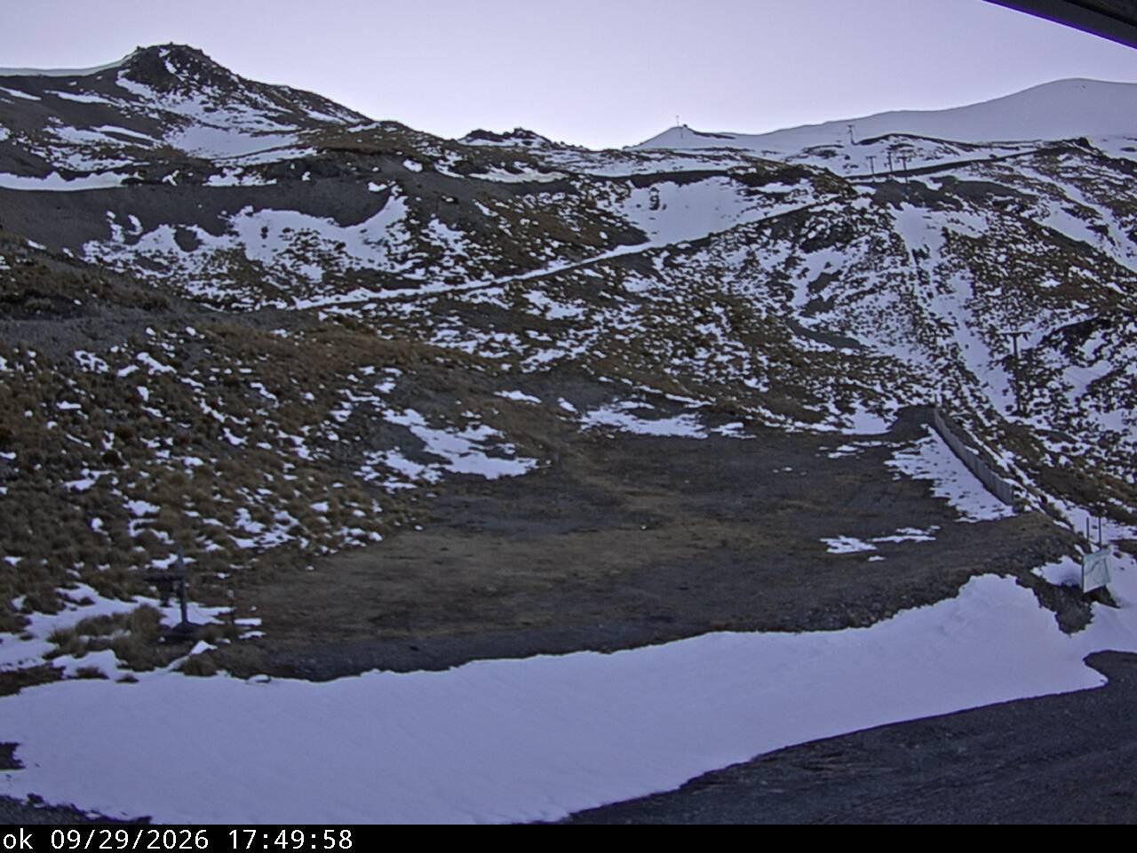 Mt Cheeseman Learners snow cam captured at 29 September 2026 at 6:59 pm NZDT