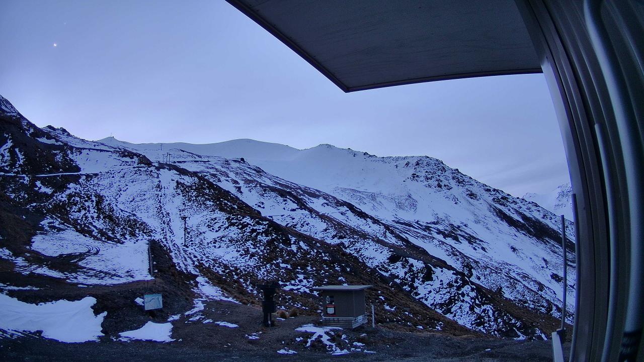 Mt Cheeseman Mt Cheeseman snow cam captured at 14 September 2026 at 6:46 pm NZST