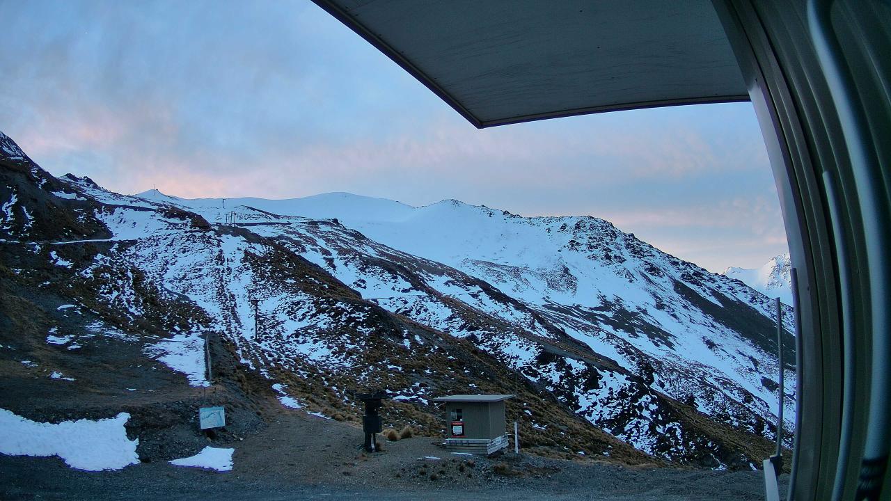 Mt Cheeseman Mt Cheeseman snow cam captured at 15 September 2026 at 6:48 pm NZST