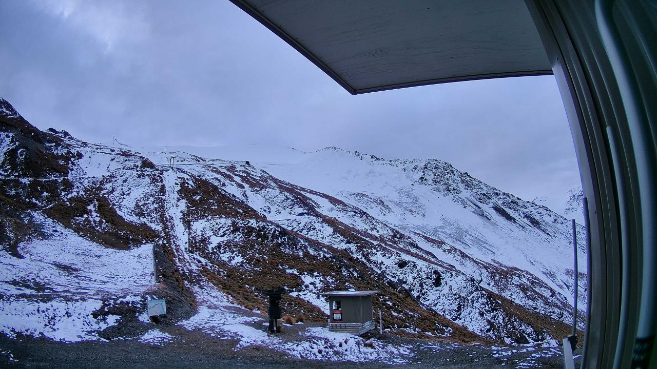 Mt Cheeseman Mt Cheeseman snow cam captured at 24 September 2026 at 6:57 pm NZST