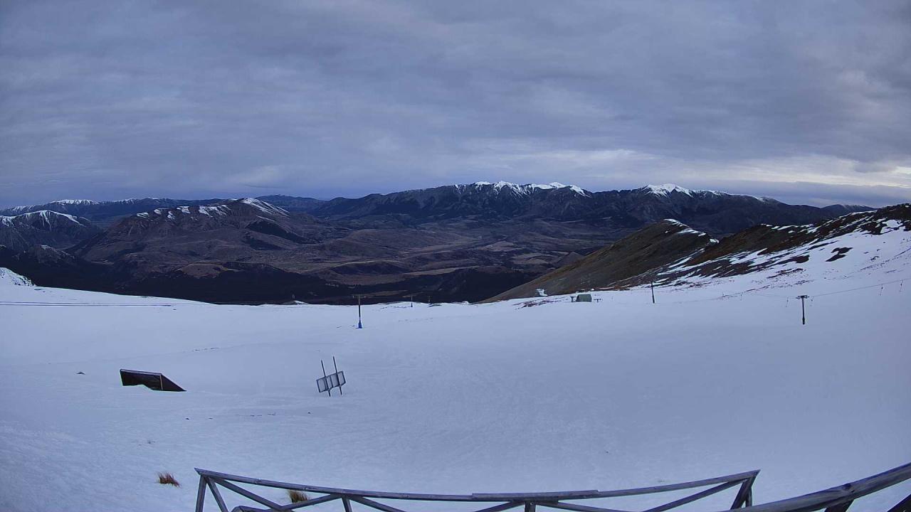 Mt Cheeseman Cockayne Face snow cam captured at 24 September 2026 at 6:57 pm NZST