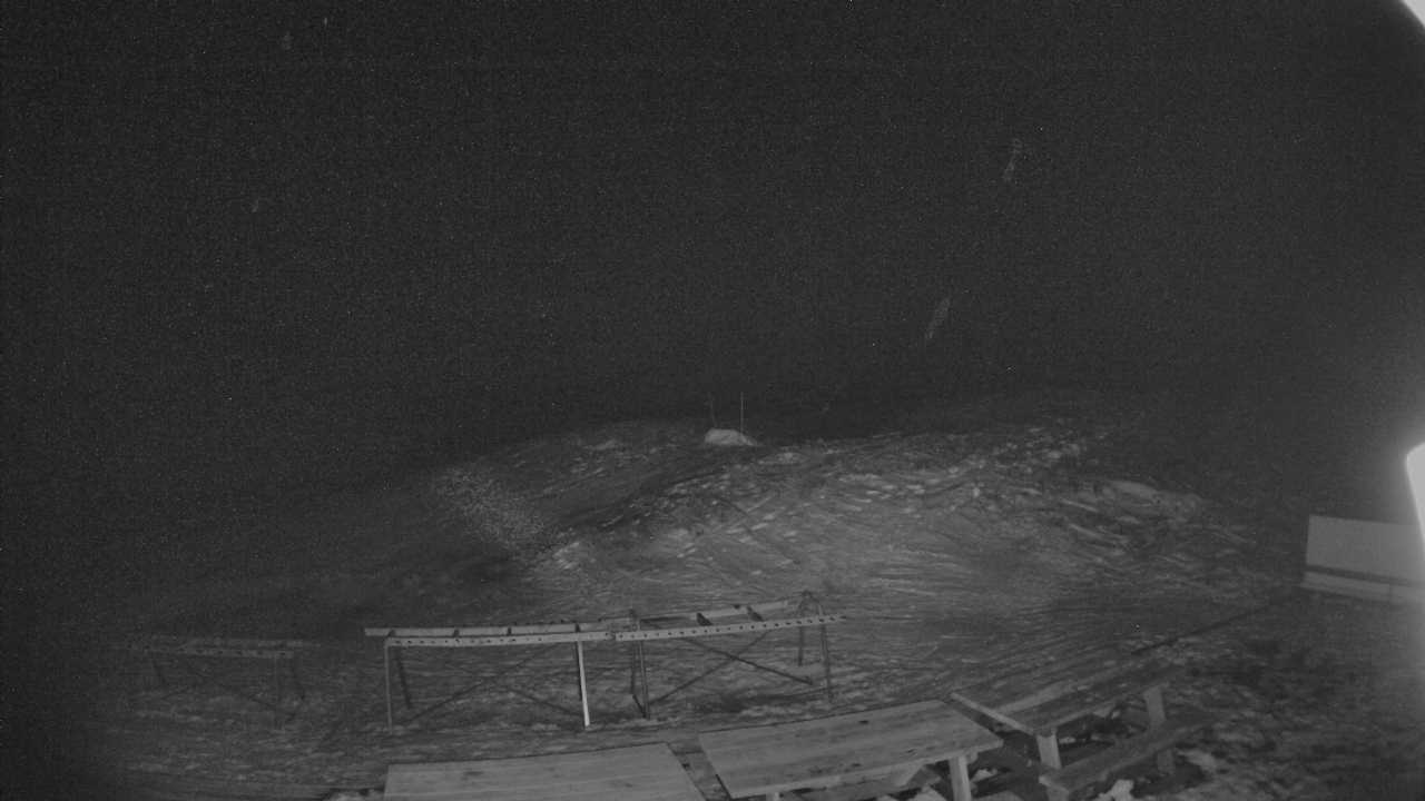 Broken River Palmer 1 snow cam captured at 9 September 2026 at 7:53 pm NZST
