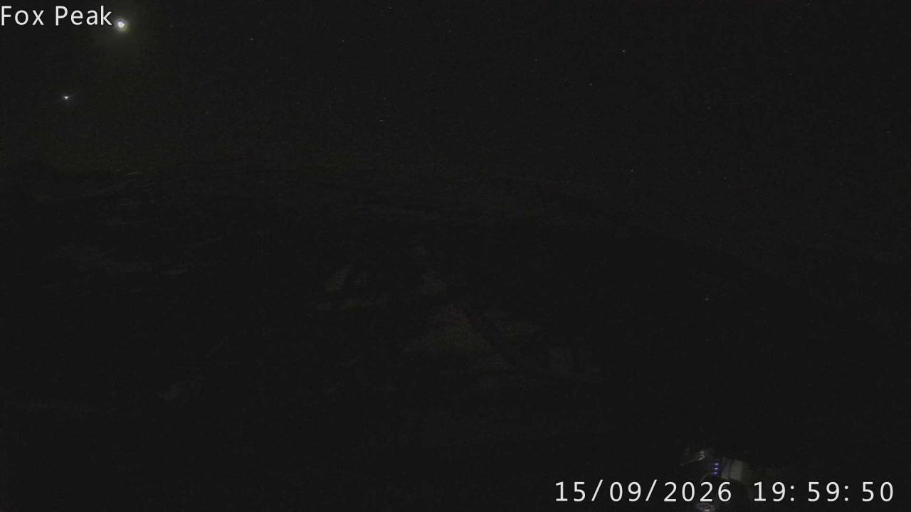 Fox Peak Learners / Meadow Shirtfront snow cam captured at 15 September 2026 at 8:04 pm NZST