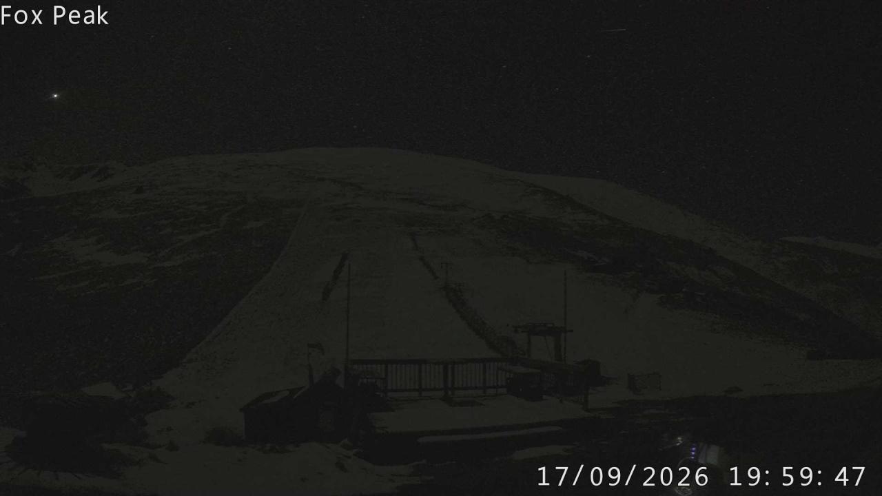 Fox Peak Learners / Meadow Shirtfront snow cam captured at 17 September 2026 at 8:04 pm NZST