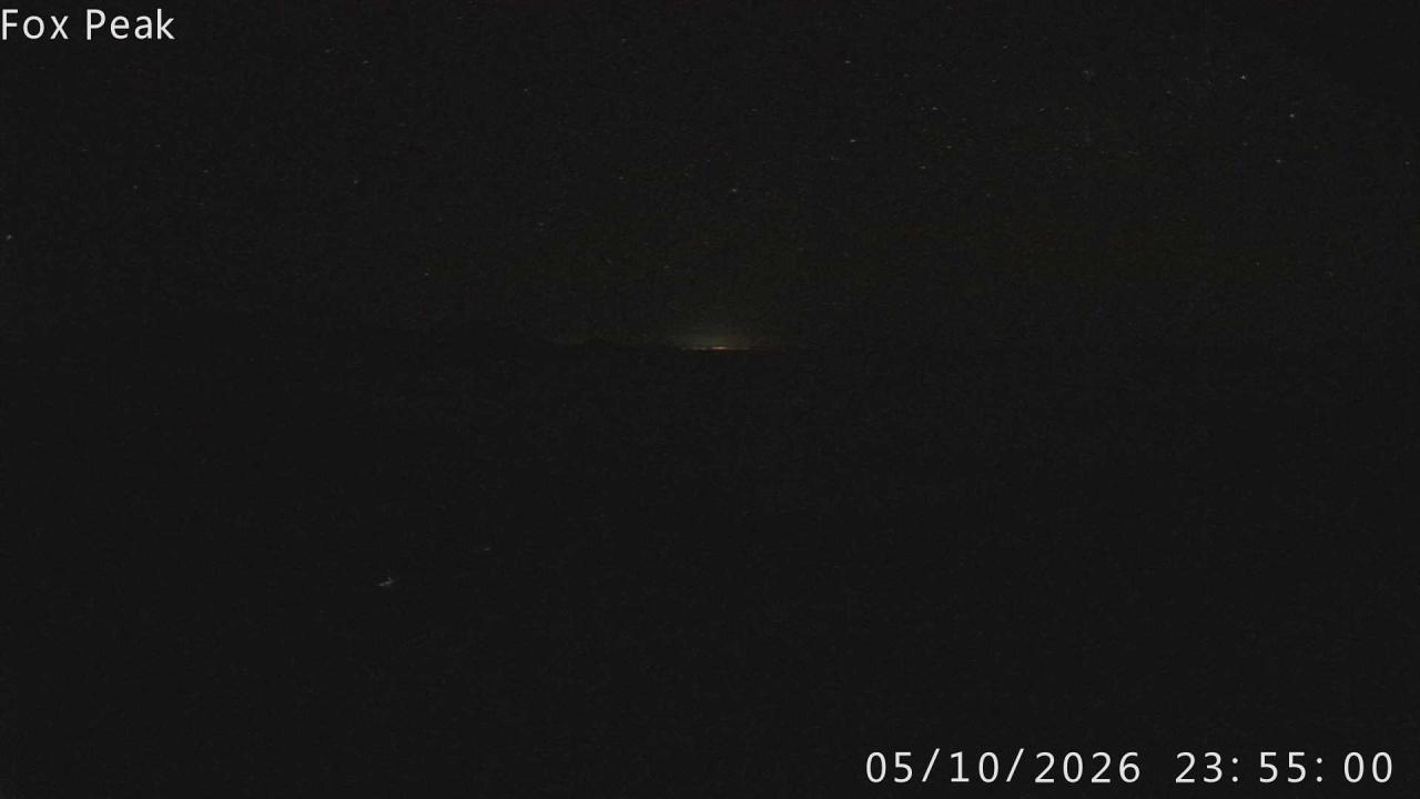 Fox Peak Tasman Tow Shed snow cam captured at 5 October 2026 at 11:57 pm NZDT