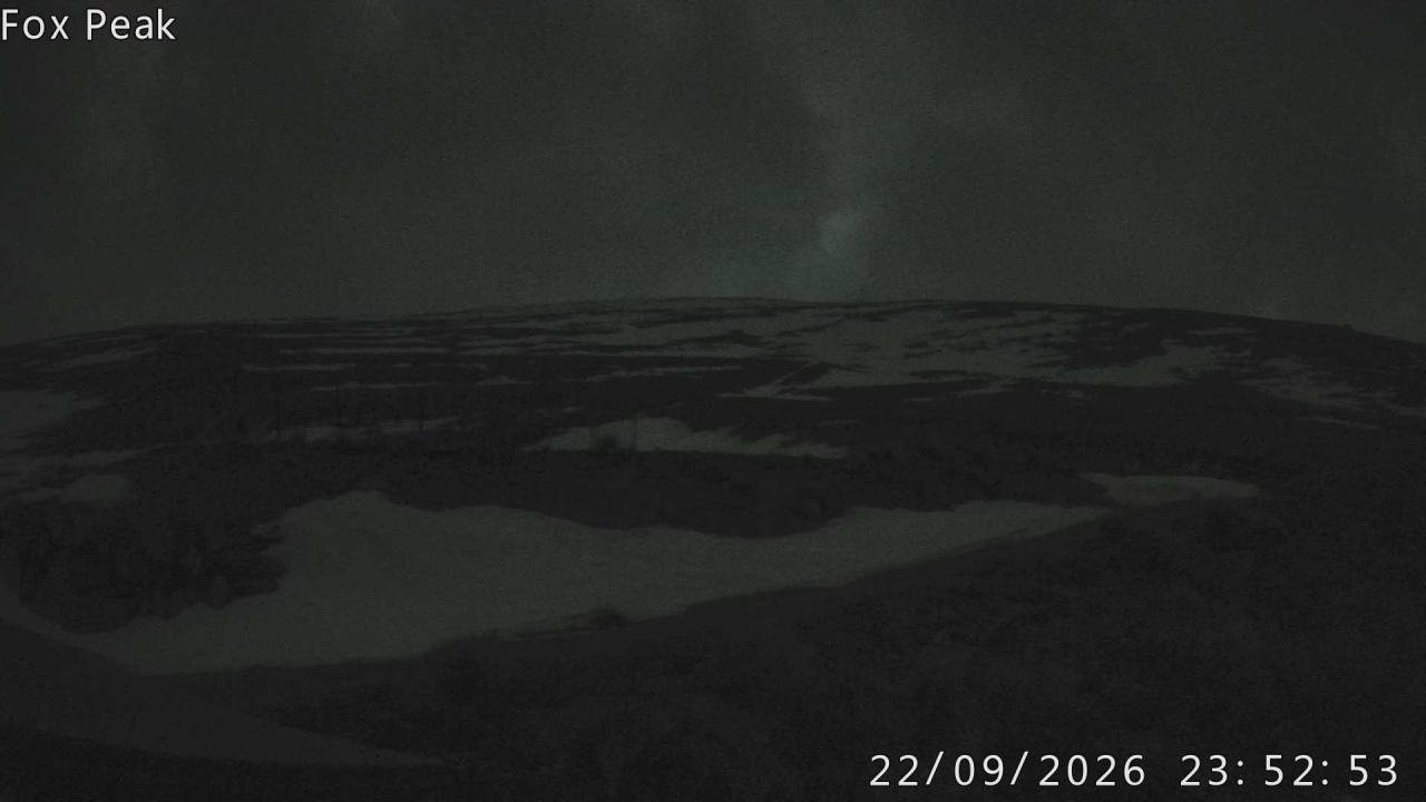 Fox Peak Shirt Front snow cam captured at 22 September 2026 at 11:53 pm NZST