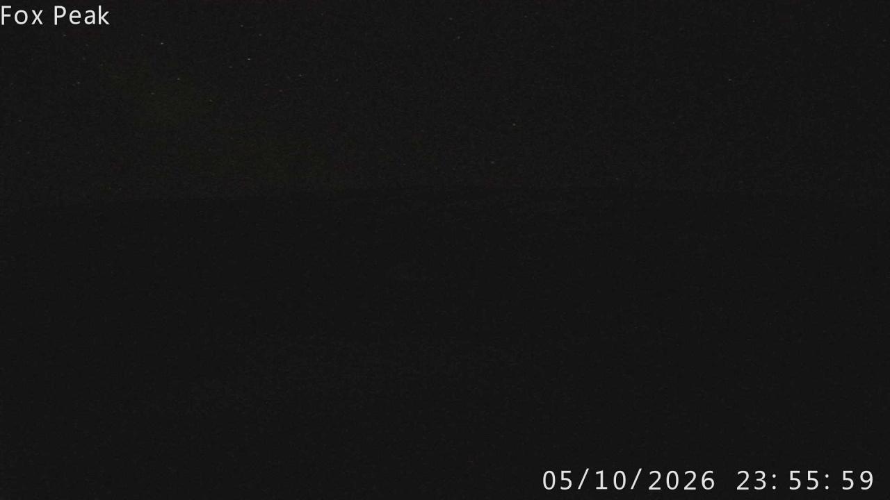 Fox Peak Shirt Front snow cam captured at 5 October 2026 at 11:57 pm NZDT