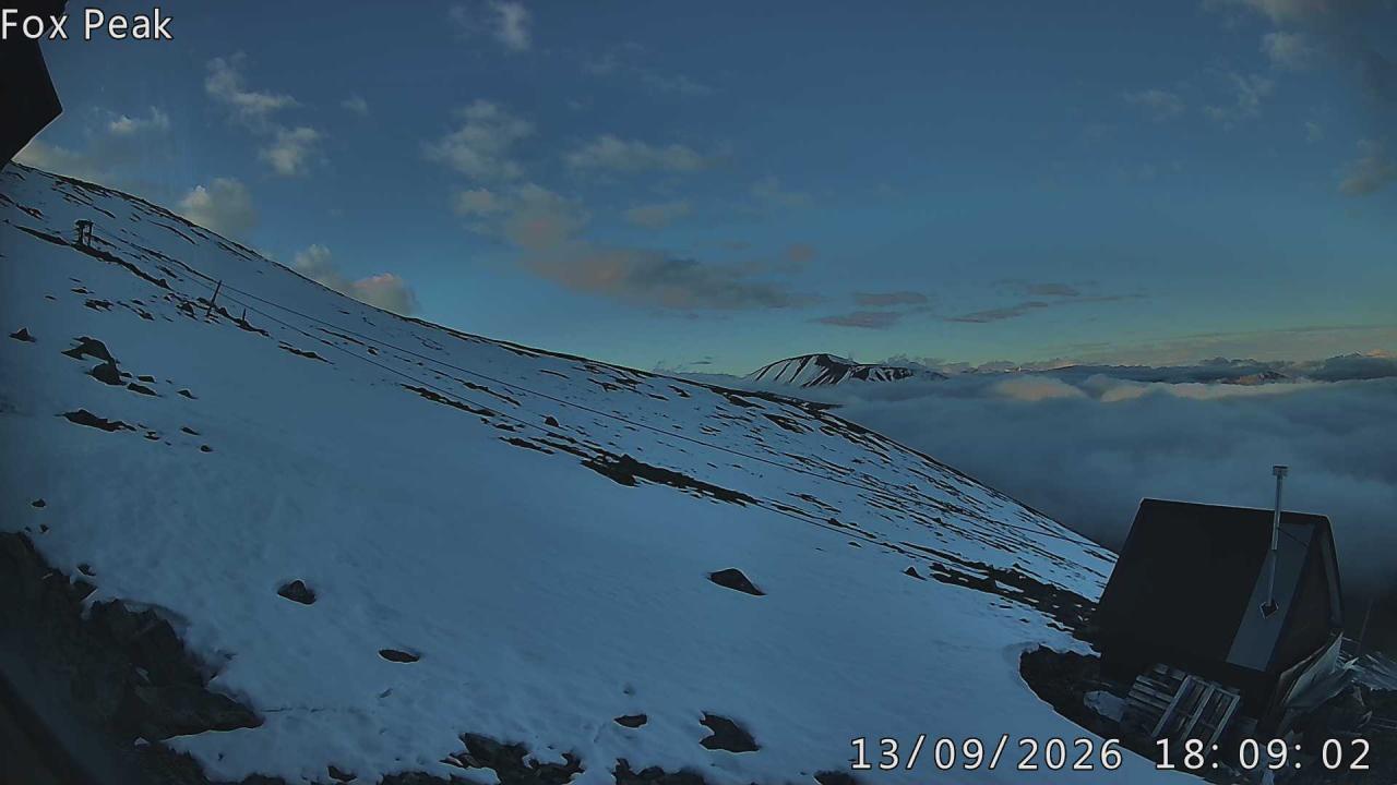 Fox Peak Apex snow cam captured at 25 September 2026 at 6:00 pm NZST