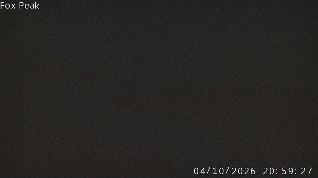 Fox Peak Apex snow cam captured at 4 October 2026 at 9:04 pm NZDT