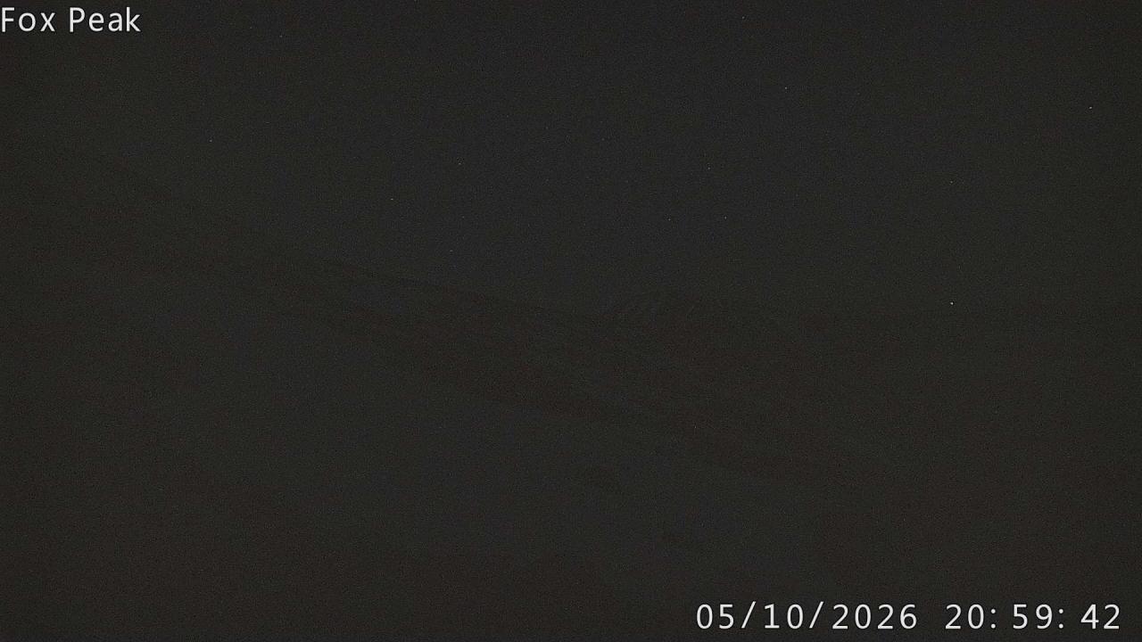 Fox Peak Apex snow cam captured at 5 October 2026 at 9:03 pm NZDT