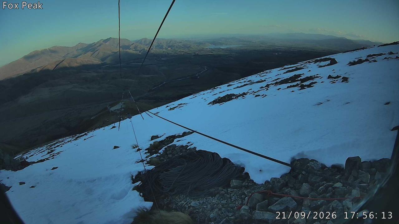 Fox Peak Apex South East snow cam captured at 21 September 2026 at 5:57 pm NZST