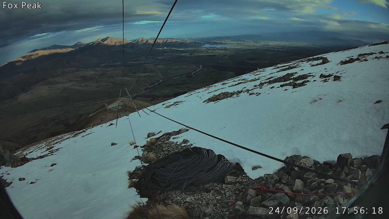 Fox Peak Apex South East snow cam captured at 24 September 2026 at 5:59 pm NZST