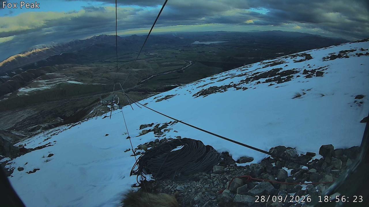 Fox Peak Apex South East snow cam captured at 28 September 2026 at 6:55 pm NZDT