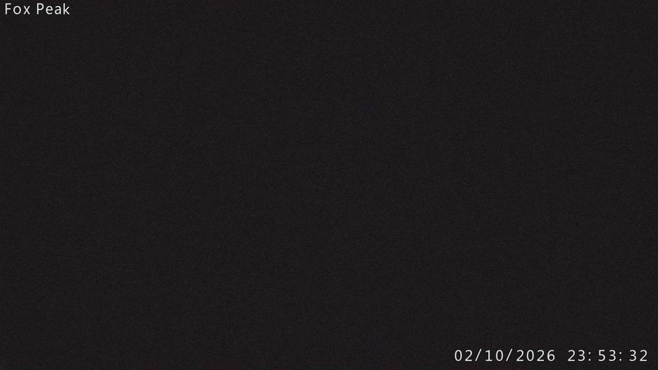 Fox Peak Apex South East snow cam captured at 2 October 2026 at 11:57 pm NZDT