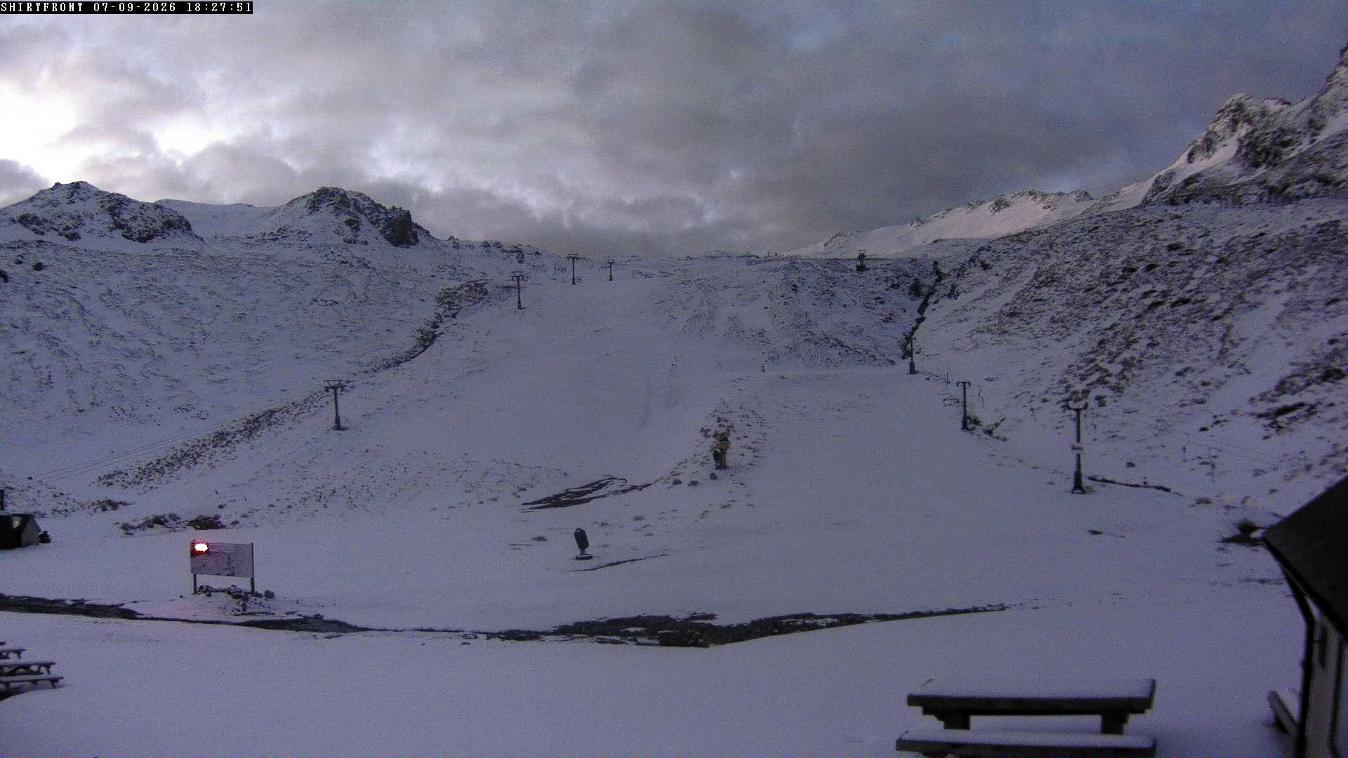 Rainbow Shirt Front snow cam captured at 7 September 2026 at 6:30 pm NZST