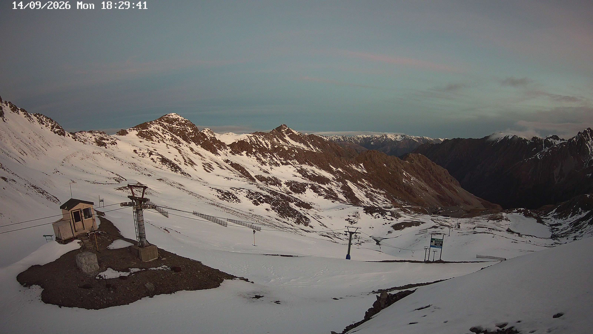 Rainbow Top T-Bar snow cam captured at 14 September 2026 at 6:32 pm NZST