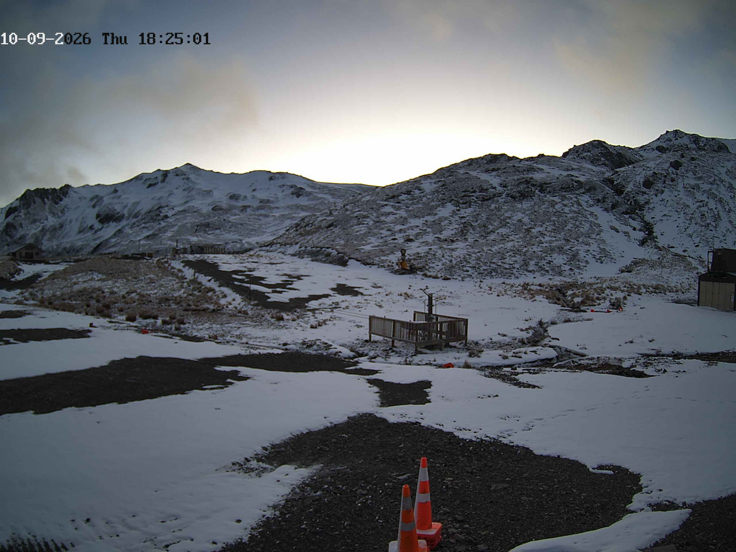 Rainbow Learners Slope snow cam captured at 10 September 2026 at 6:30 pm NZST