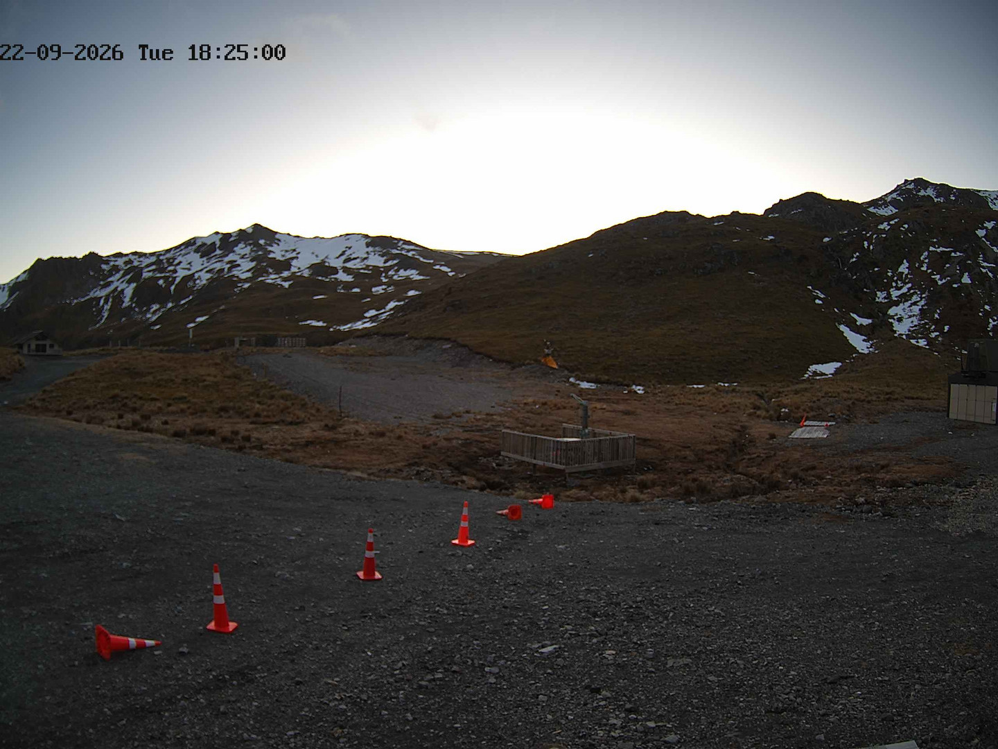 Rainbow Learners Slope snow cam captured at 22 September 2026 at 6:29 pm NZST