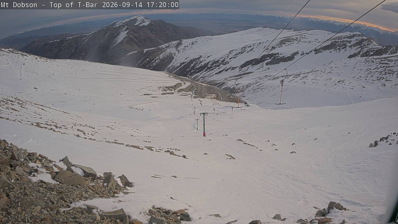 Mt Dobson Webcam 1 snow cam captured at 14 September 2026 at 5:25 pm NZST