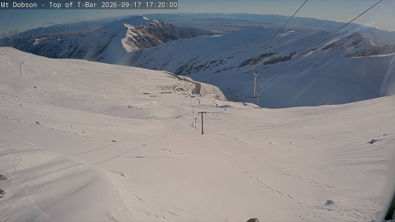 Mt Dobson Webcam 1 snow cam captured at 17 September 2026 at 5:22 pm NZST