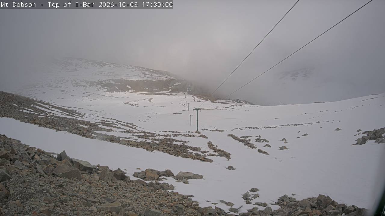 Mt Dobson Webcam 1 snow cam captured at 3 October 2026 at 5:33 pm NZDT