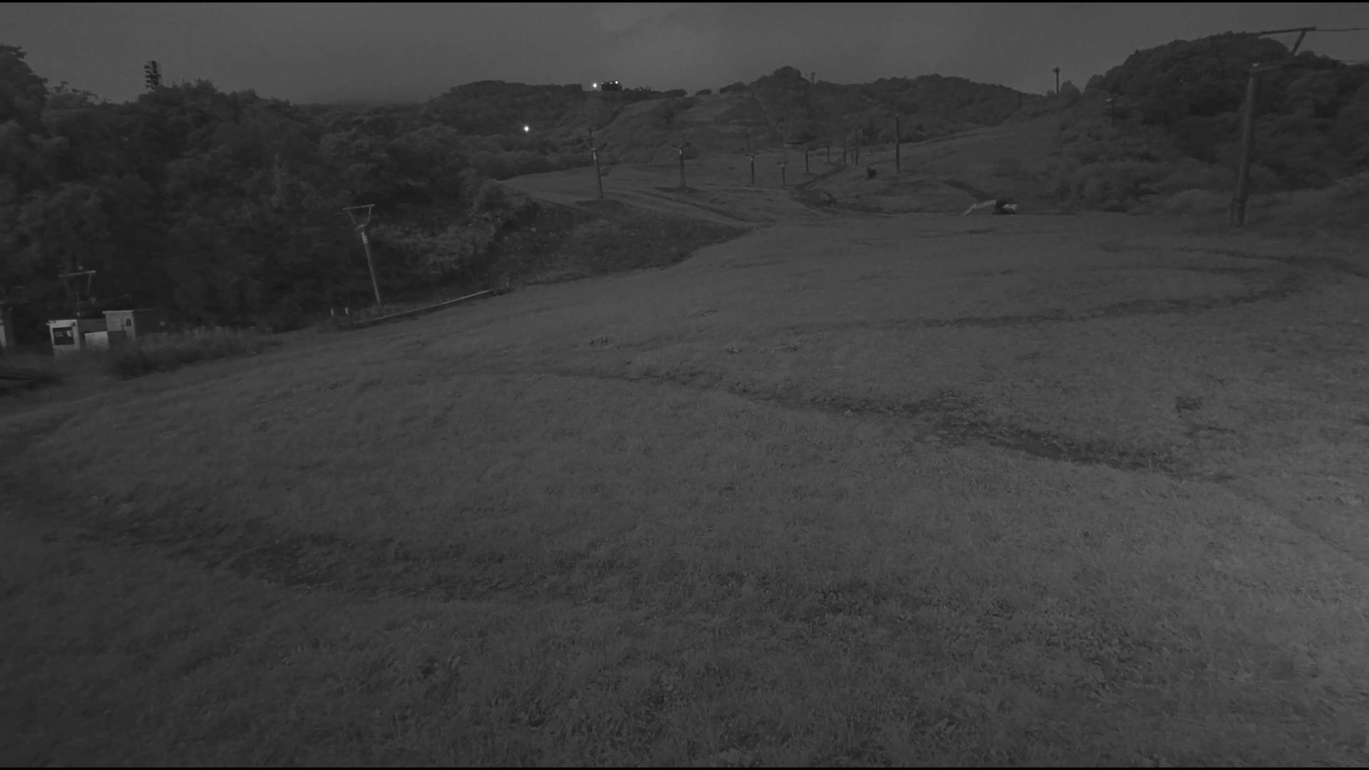 Grand Hirafu Mountain Center snow cam captured at 27 September 2026 at 11:37 pm GMT+9