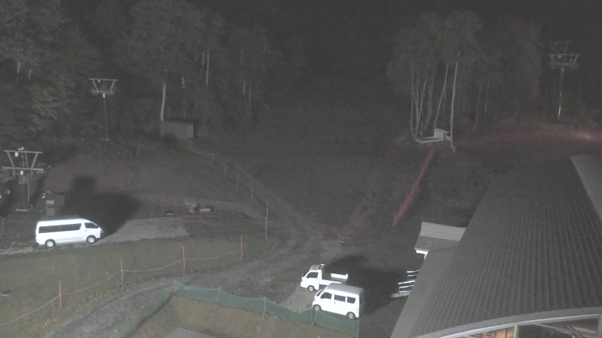 Niseko Village Niseko Gondola Base Station snow cam captured at 16 September 2026 at 2:00 am GMT+9