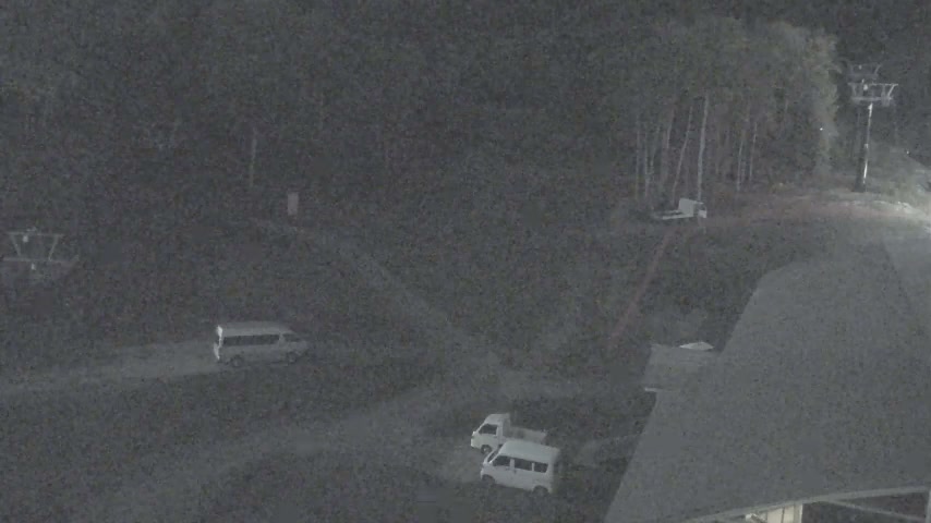 Niseko Village Niseko Gondola Base Station snow cam captured at 23 September 2026 at 11:30 pm GMT+9