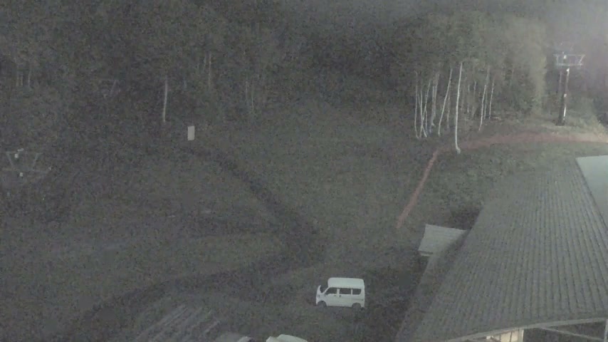 Niseko Village Niseko Gondola Base Station snow cam captured at 3 October 2026 at 11:44 pm GMT+9