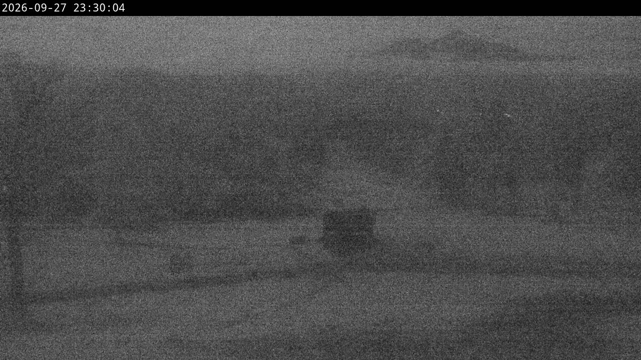 Grandeco Summit snow cam captured at 27 September 2026 at 11:37 pm GMT+9