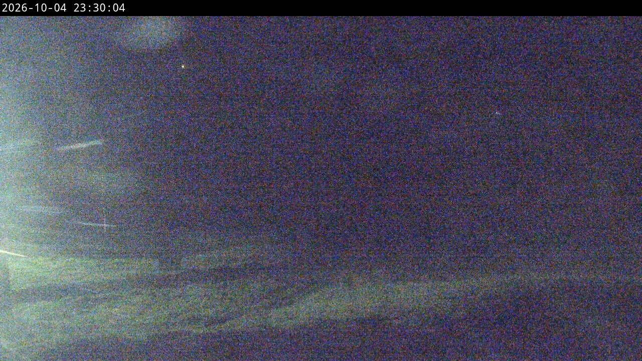 Grandeco Summit snow cam captured at 4 October 2026 at 11:17 pm GMT+9
