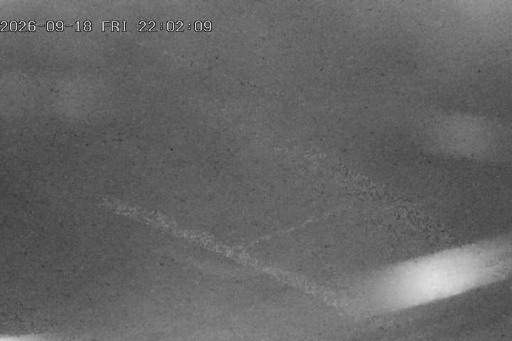 Edelweiss Cam snow cam captured at 18 September 2026 at 11:04 pm GMT+9