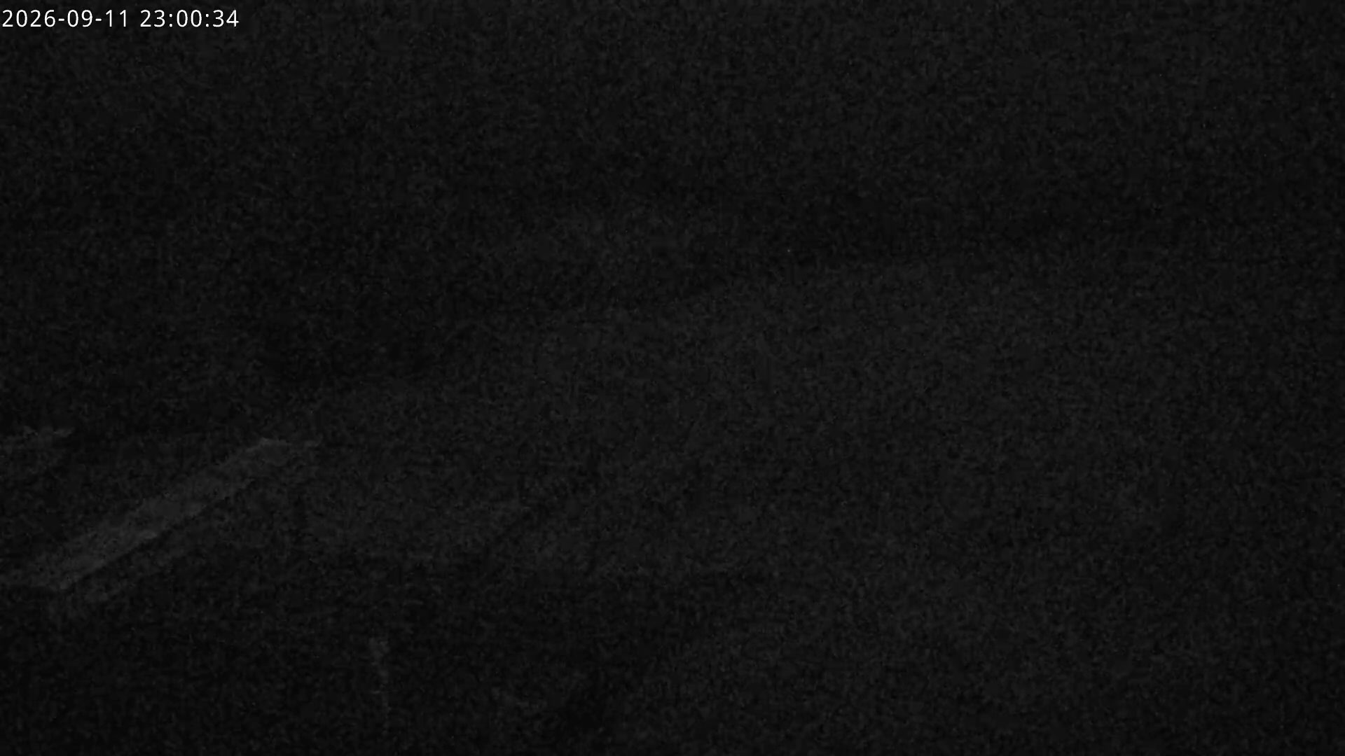 Hunter Base · Broadway snow cam captured at 11 September 2026 at 11:01 pm GMT+9