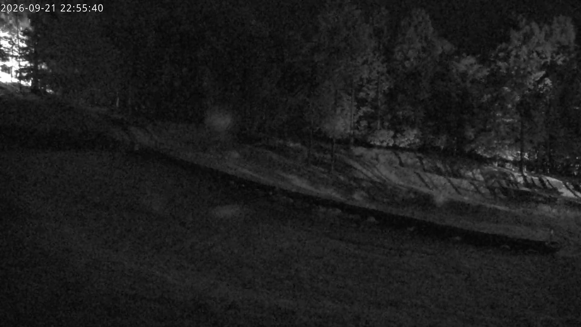 Hunter KIDS PARK snow cam captured at 21 September 2026 at 11:16 pm GMT+9