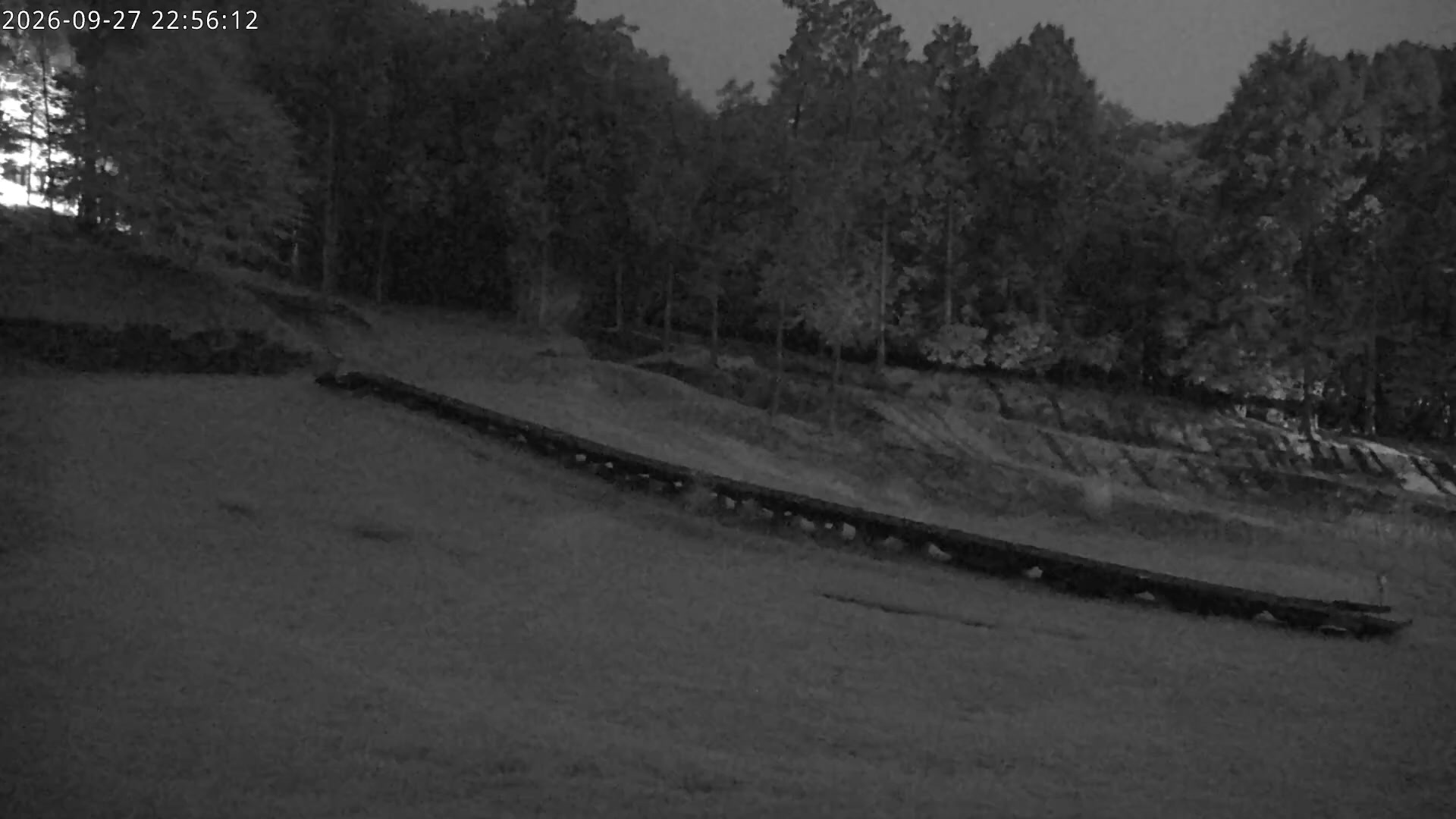 Hunter KIDS PARK snow cam captured at 27 September 2026 at 11:37 pm GMT+9