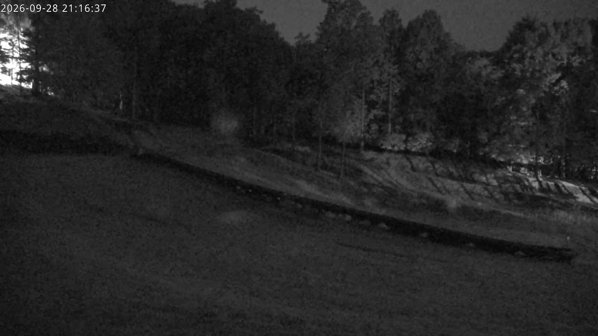 Hunter KIDS PARK snow cam captured at 28 September 2026 at 11:00 pm GMT+9